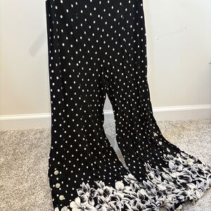 Anthropologie Pants - Women's US size 2